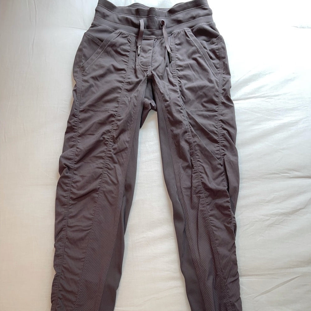 Lululemon joggers